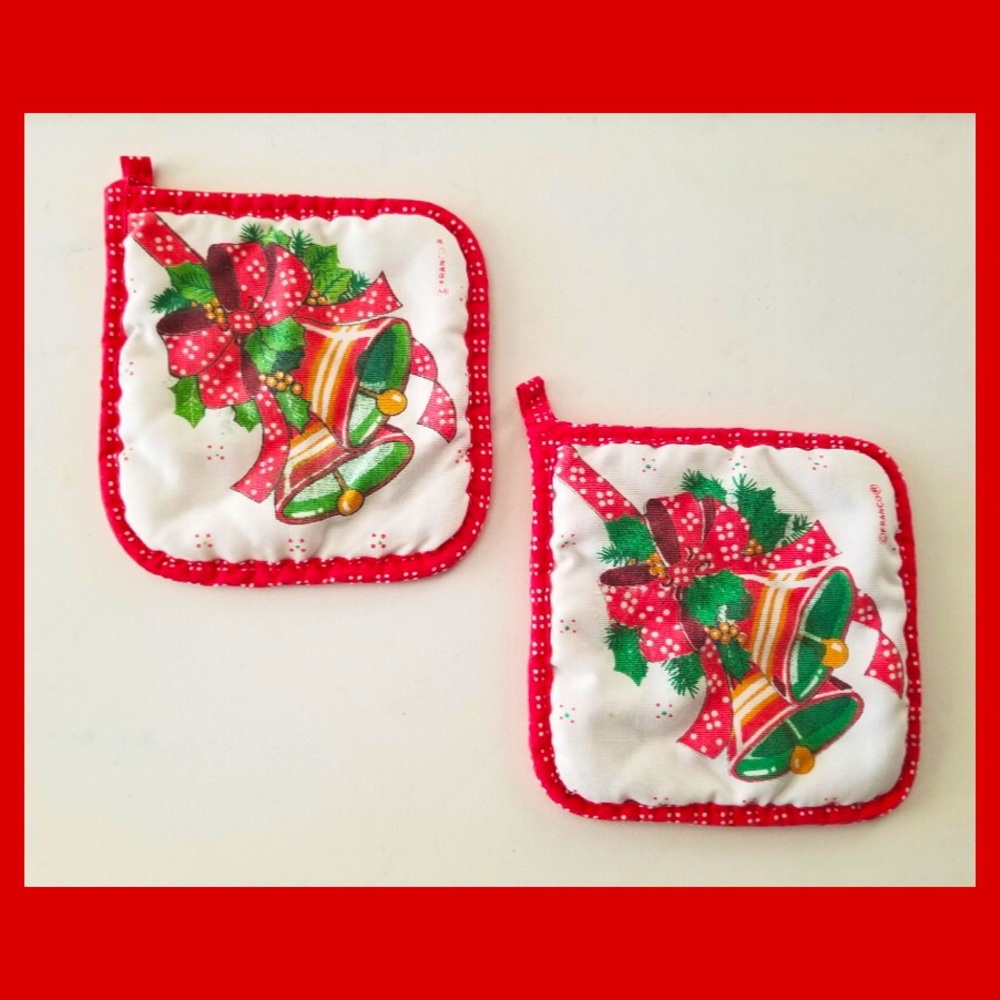 🔔 Vintage 90s Franco Christmas Bells Festive Holiday Potholders Set of 2